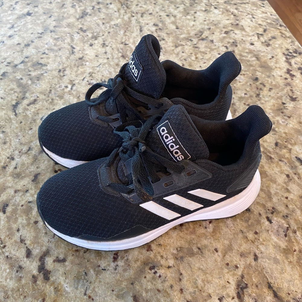 Kids Adidas Gym shoe